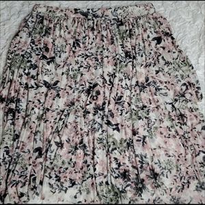 Zelie for She sheer layered floral print skirt 1X